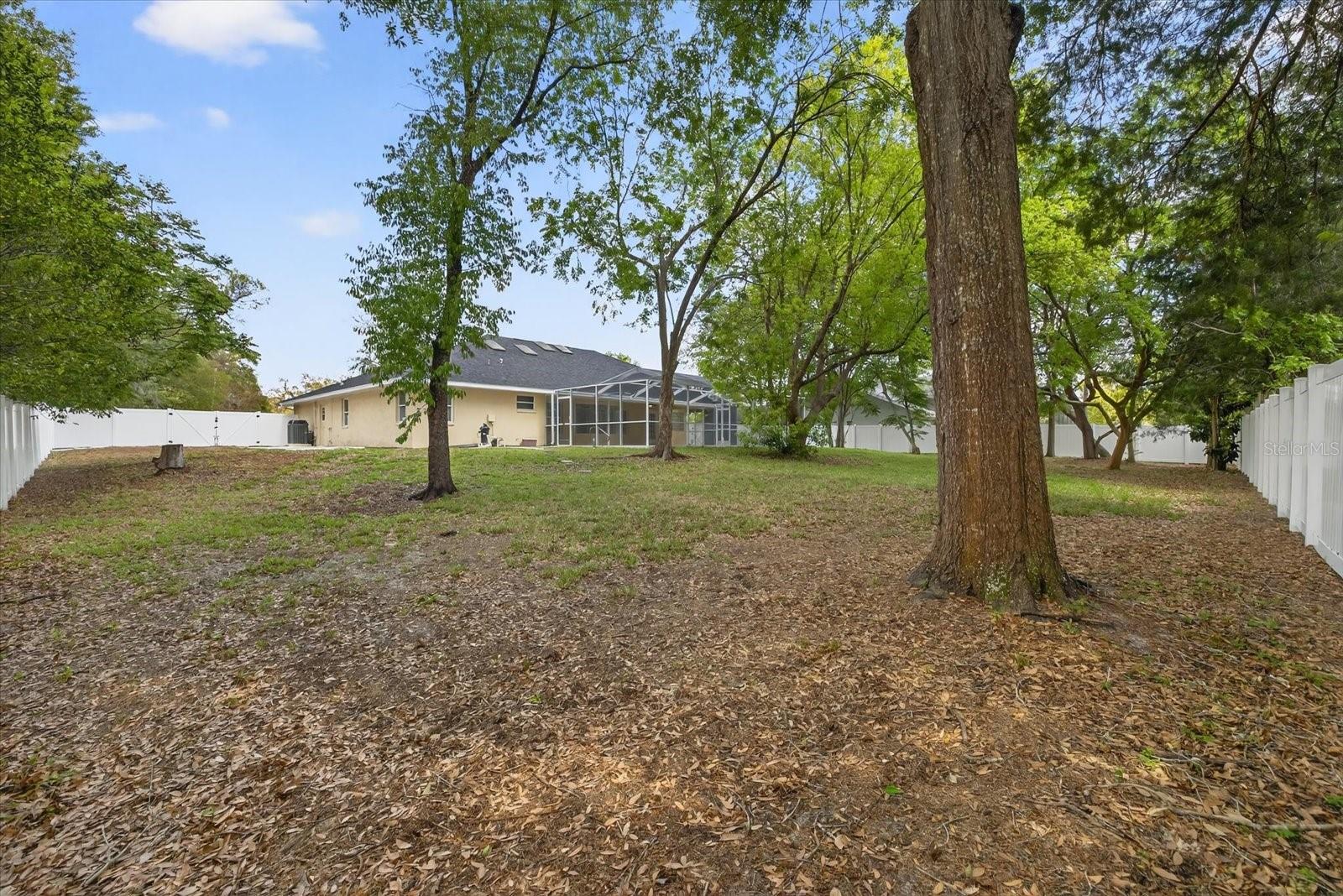 Image 38 of 50 For 12280 Everard Drive