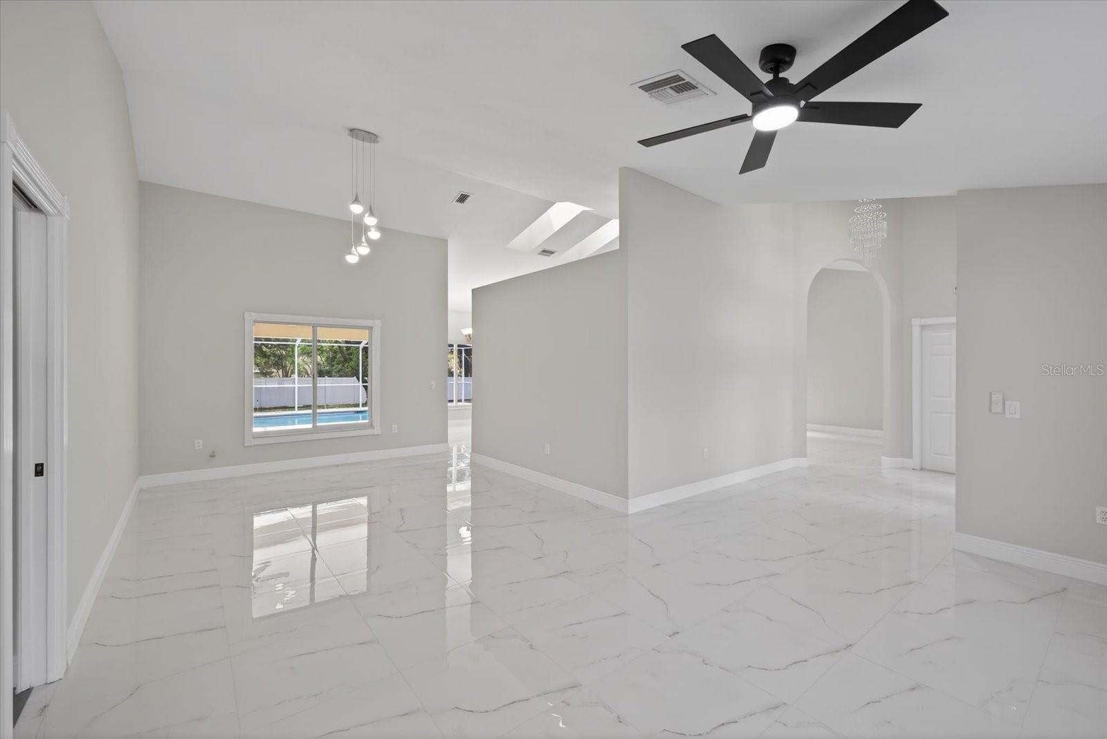 Image 6 of 50 For 12280 Everard Drive