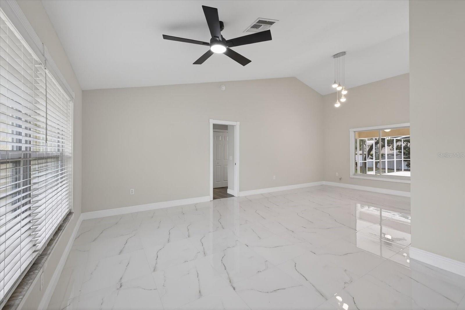 Image 9 of 50 For 12280 Everard Drive