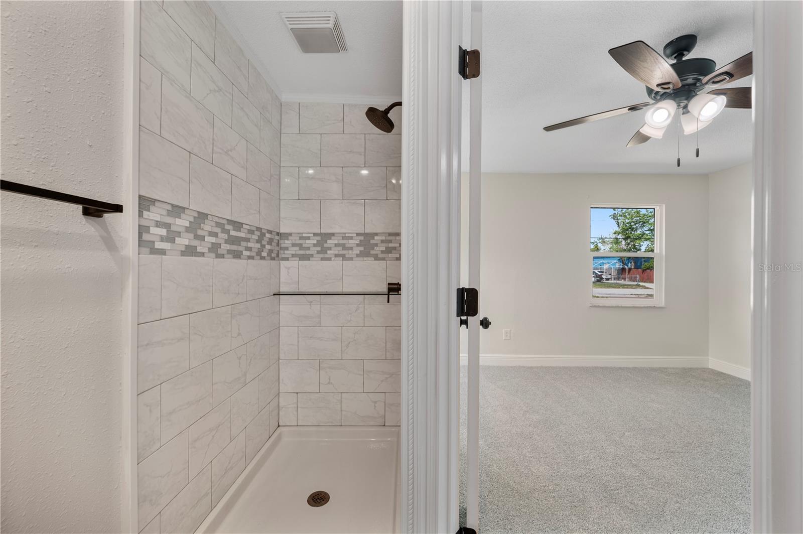 Image 12 of 34 For 1215 El Camino Road