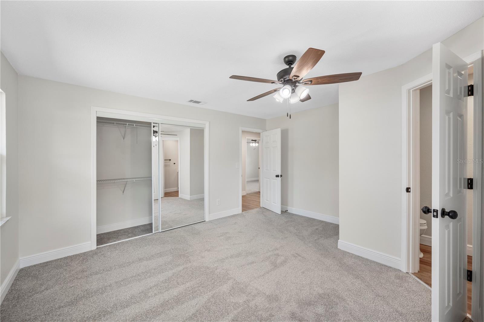 Image 13 of 34 For 1215 El Camino Road