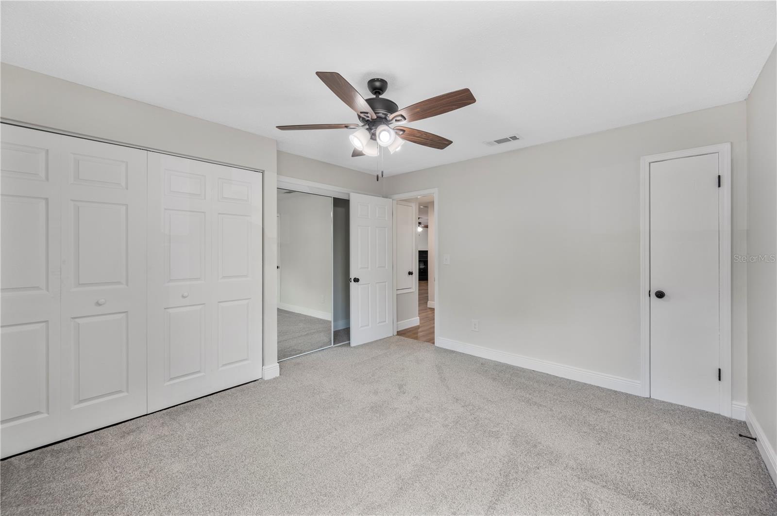 Image 16 of 34 For 1215 El Camino Road