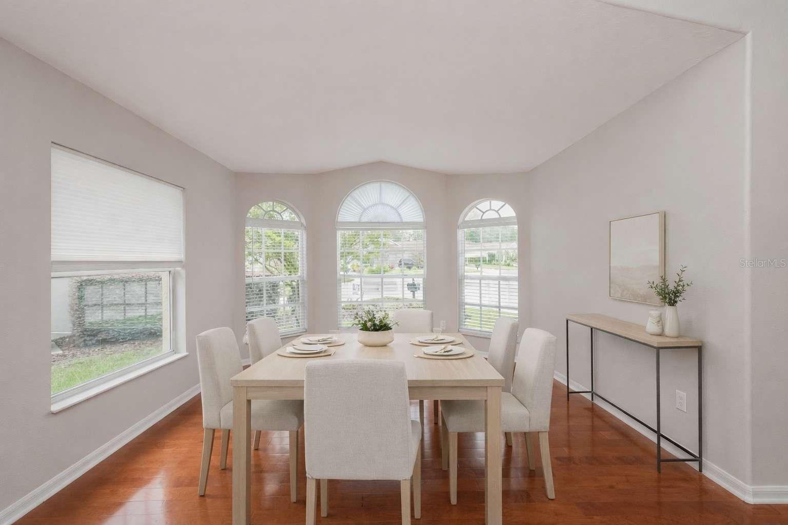 Listing photo id 1 for 11741 Teapot Court