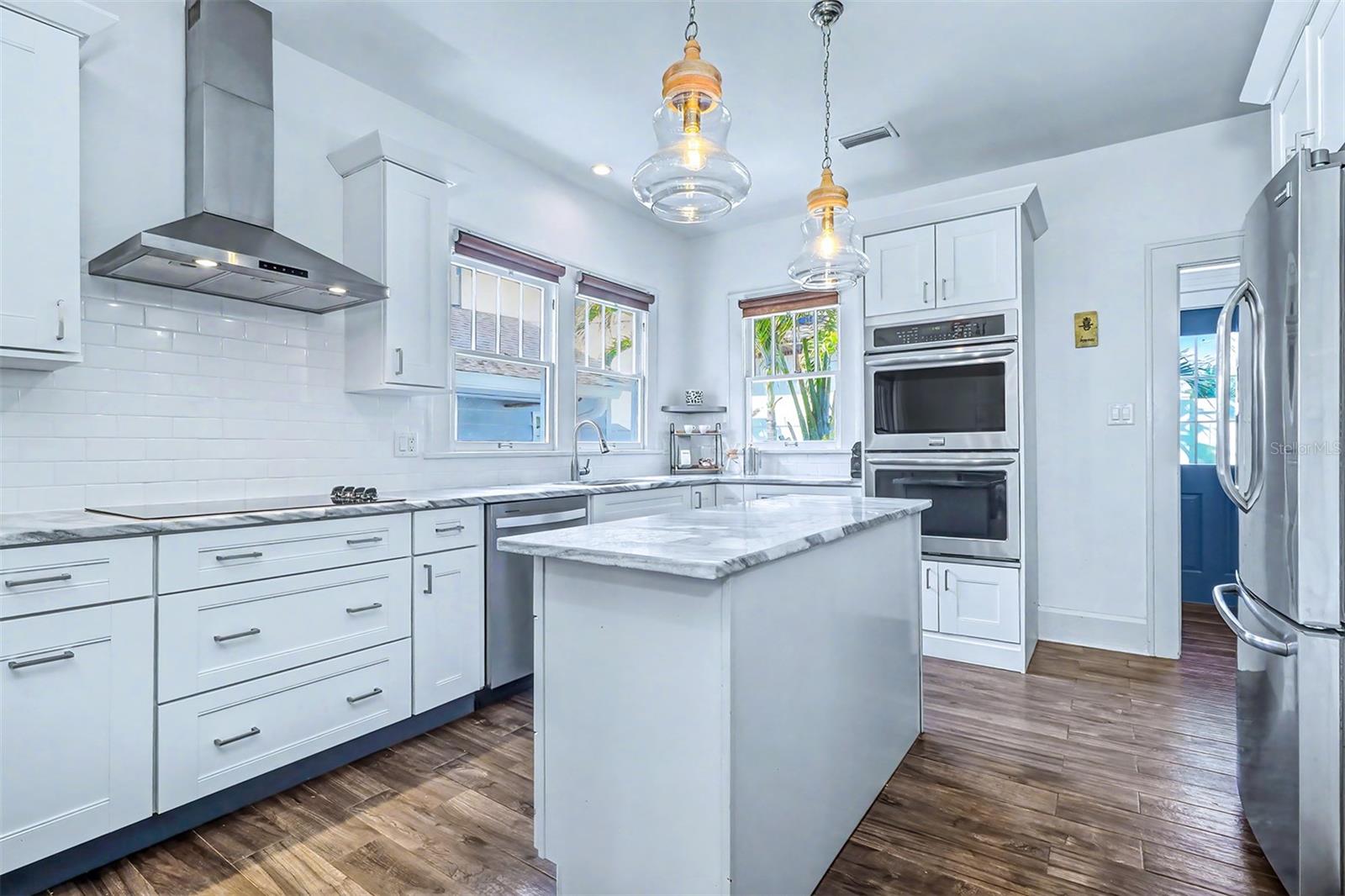 Image 15 of 34 For 3218 7th Street N