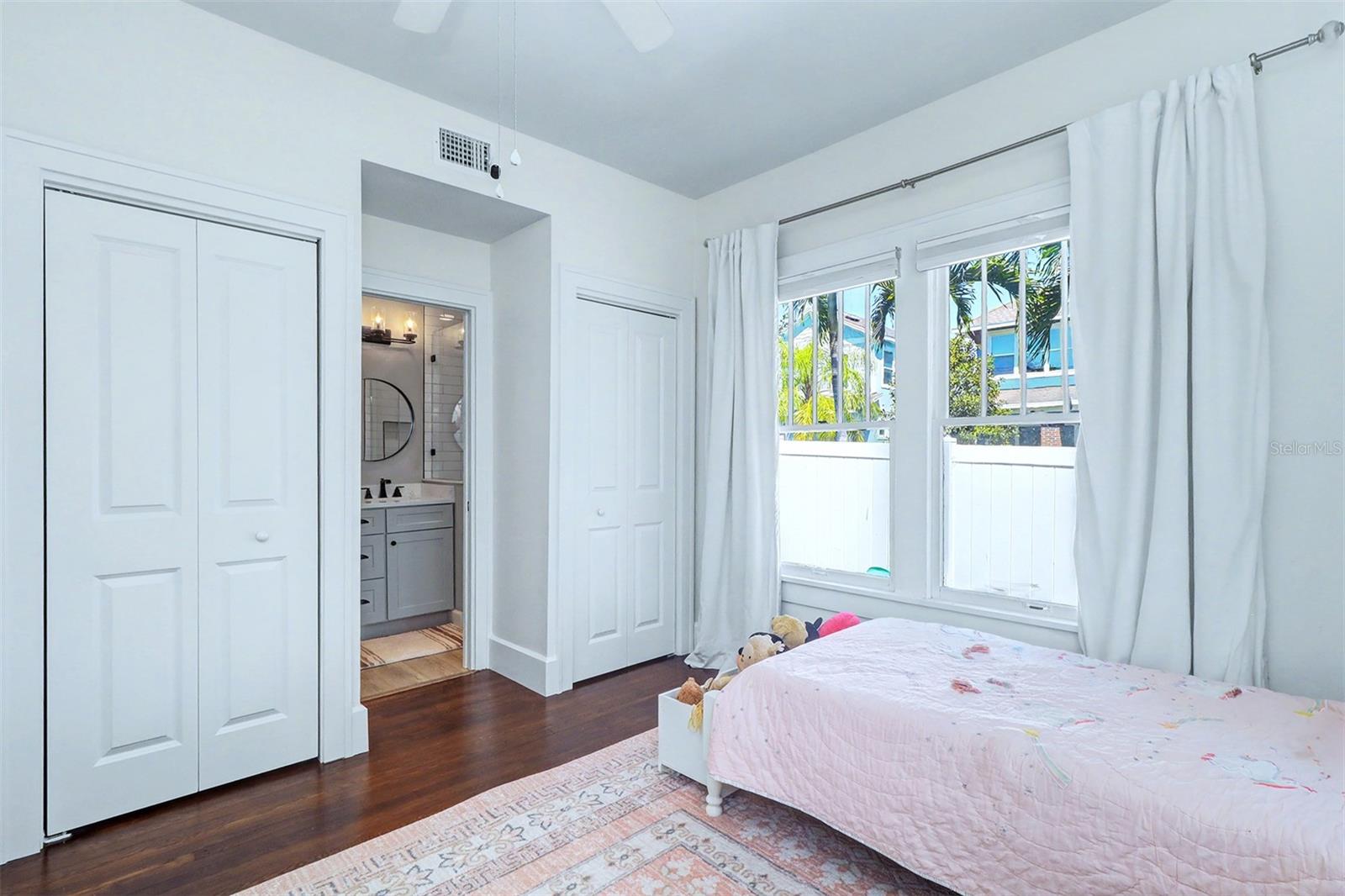 Image 22 of 34 For 3218 7th Street N