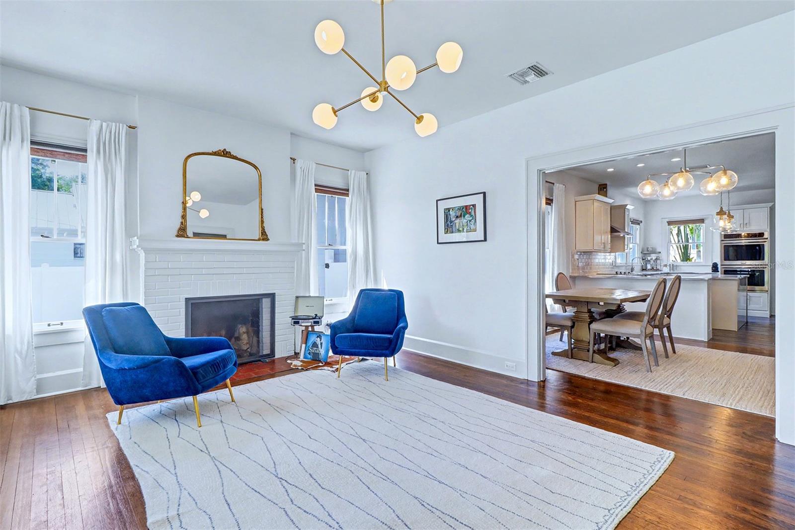 Image 7 of 34 For 3218 7th Street N