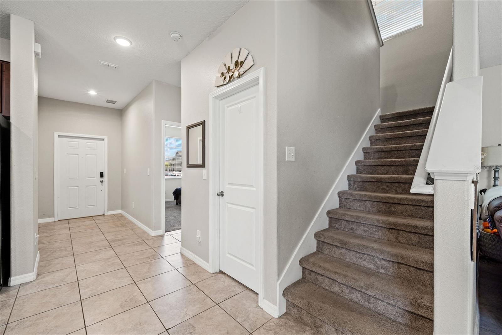 Image 14 of 38 For 21126 Passive Porch Drive