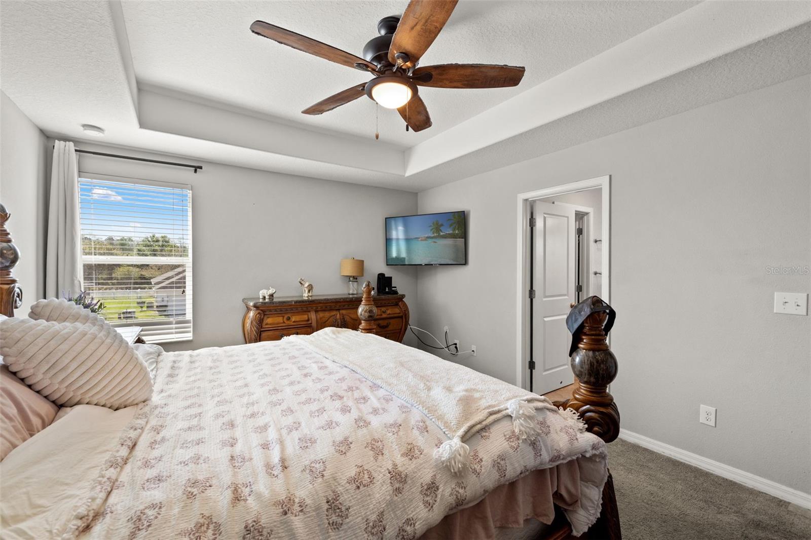 Image 16 of 38 For 21126 Passive Porch Drive