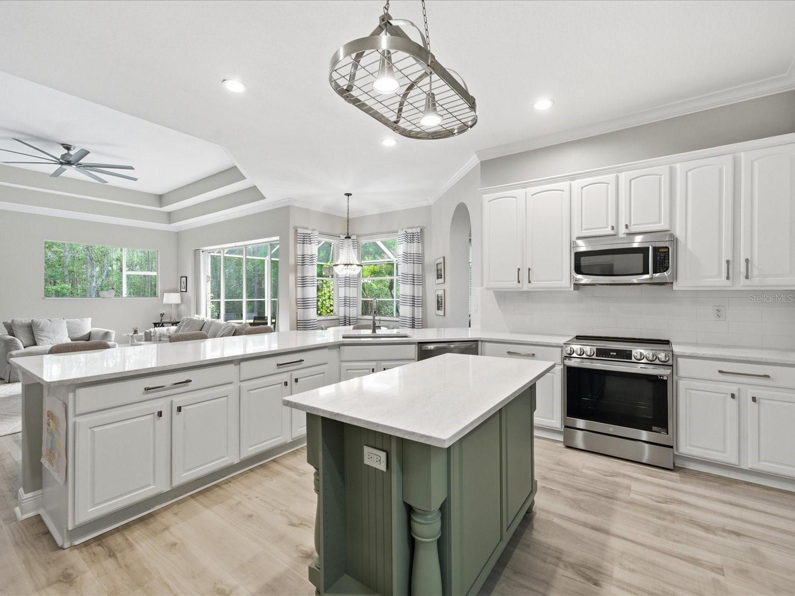 Image 16 of 79 For 18931 Chaville Road