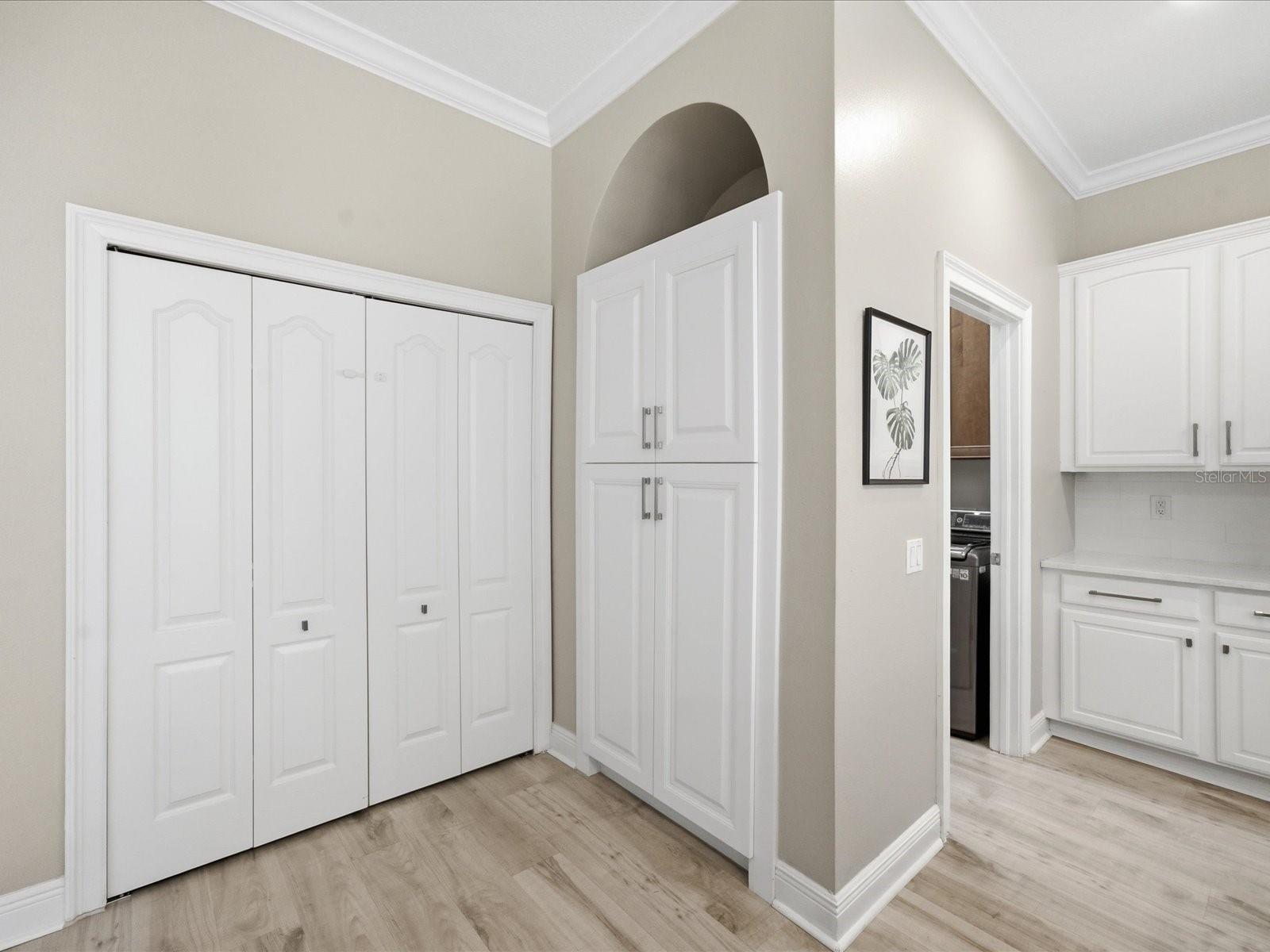 Image 23 of 79 For 18931 Chaville Road