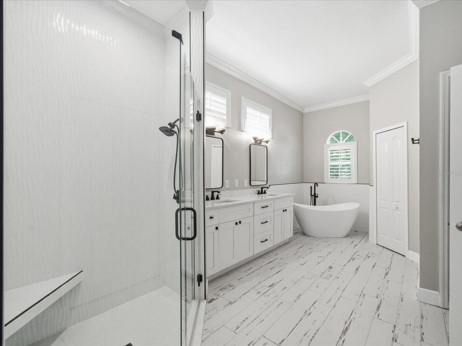 Image 36 of 79 For 18931 Chaville Road