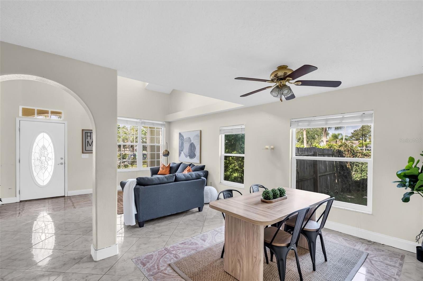 Image 13 of 68 For 301 Tavernier Drive