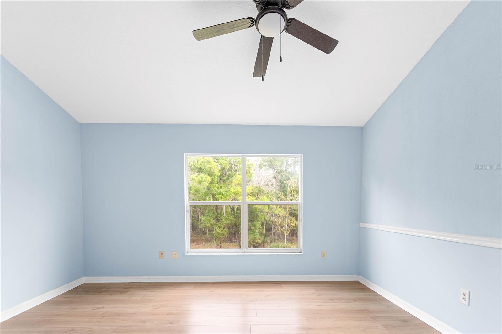 Image 25 of 43 For 27012 Sea Breeze Way