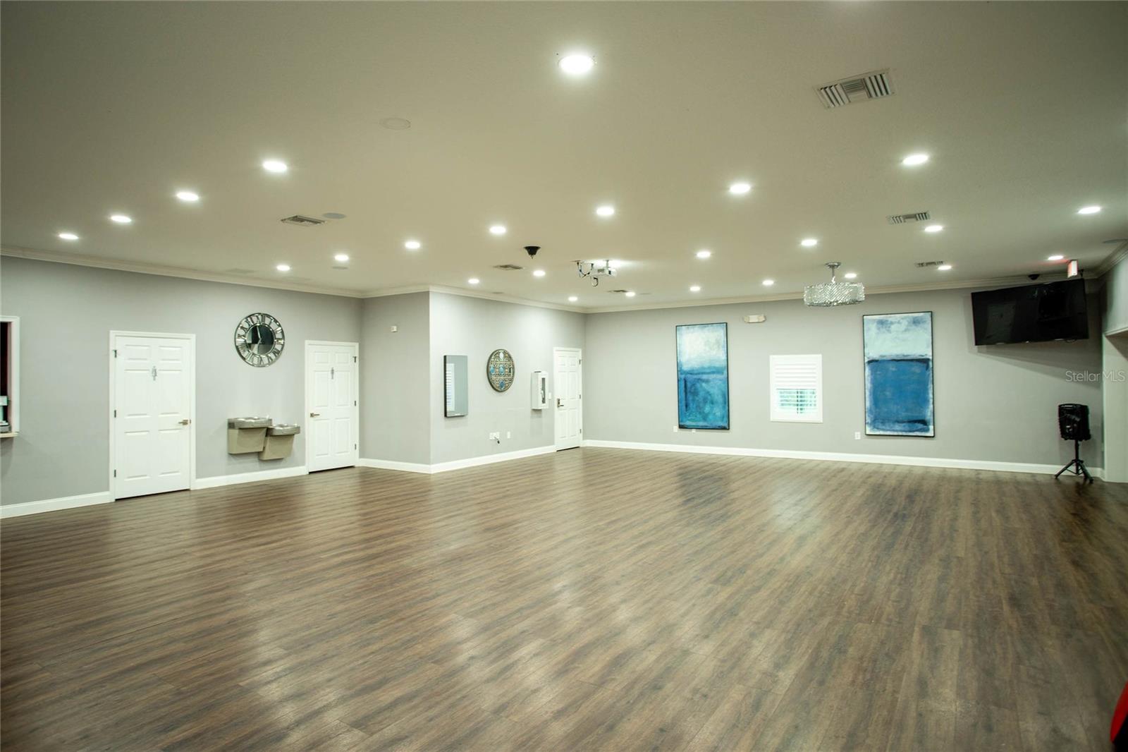 Image 38 of 43 For 27012 Sea Breeze Way