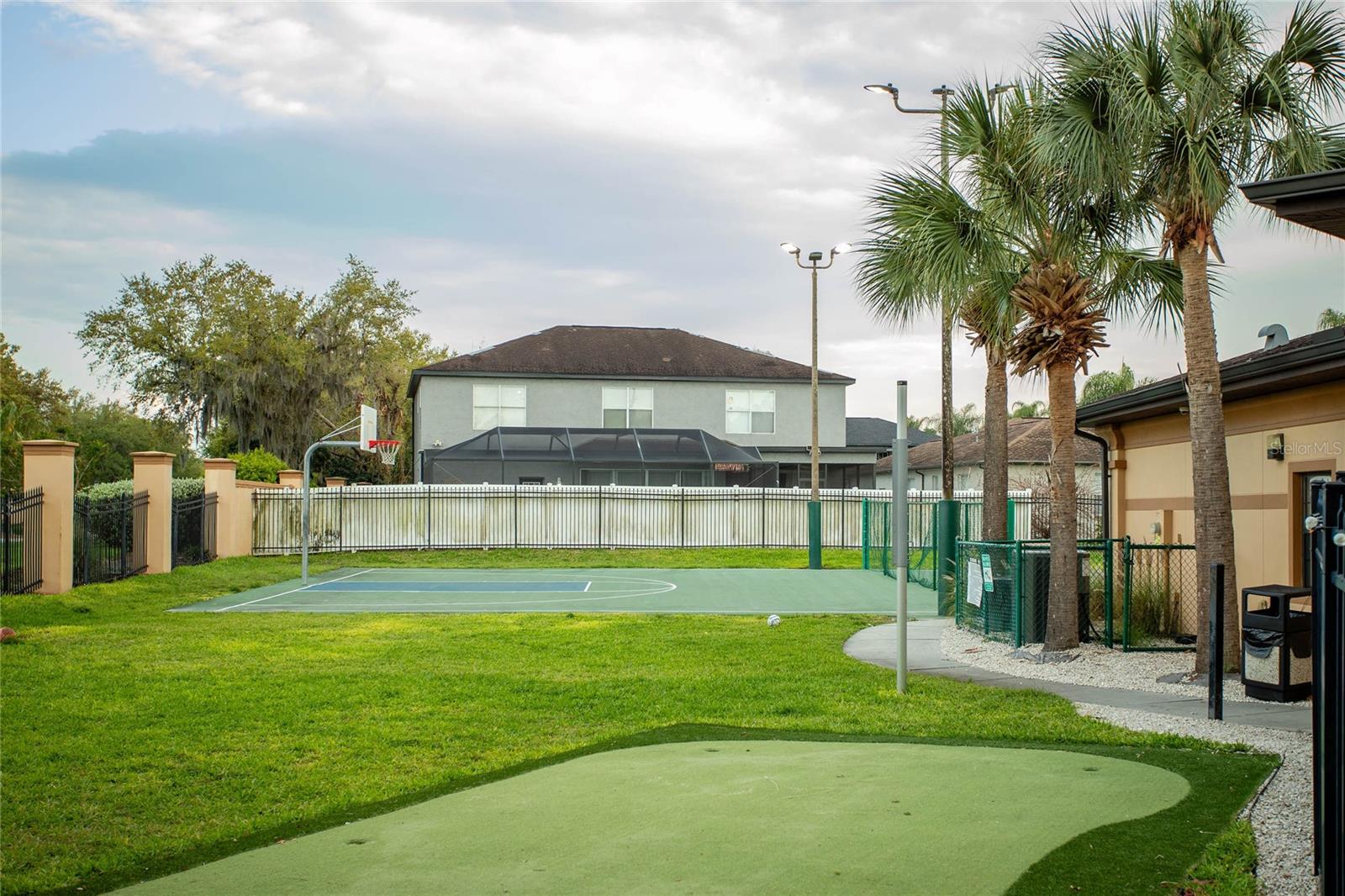 Image 39 of 43 For 27012 Sea Breeze Way