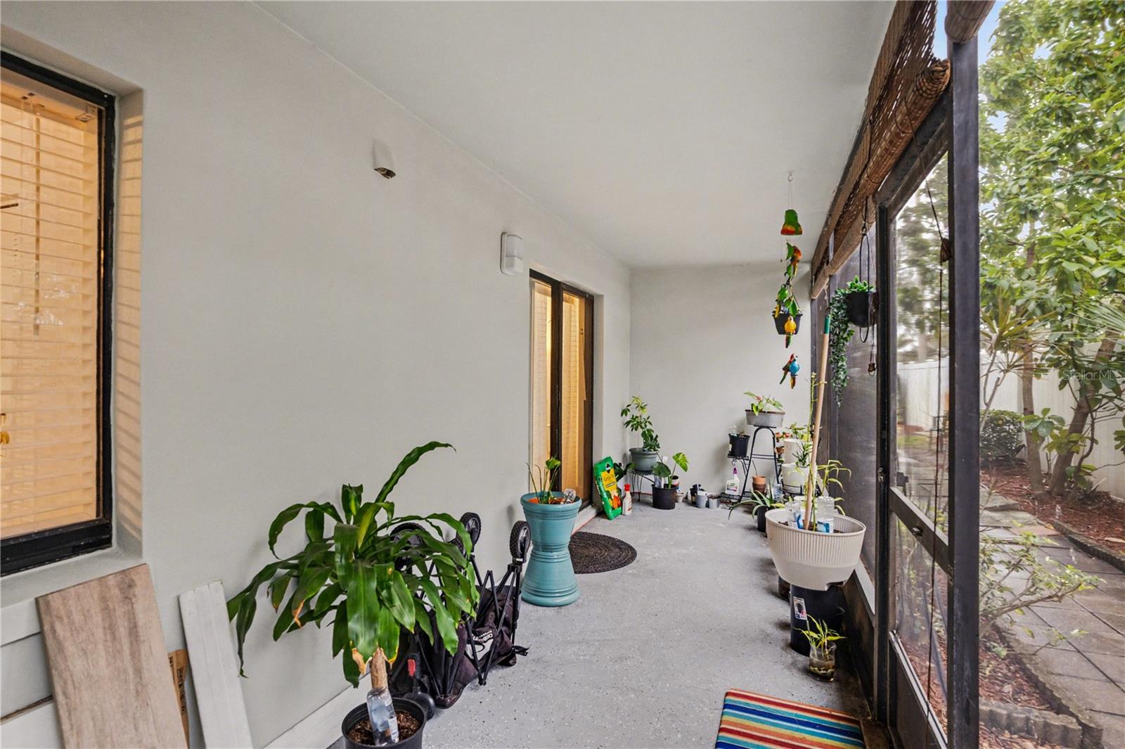 Image 23 of 27 For 9802 Lombard Court 102