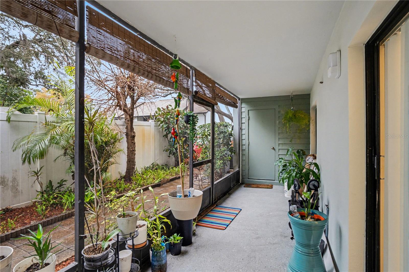 Image 24 of 27 For 9802 Lombard Court 102