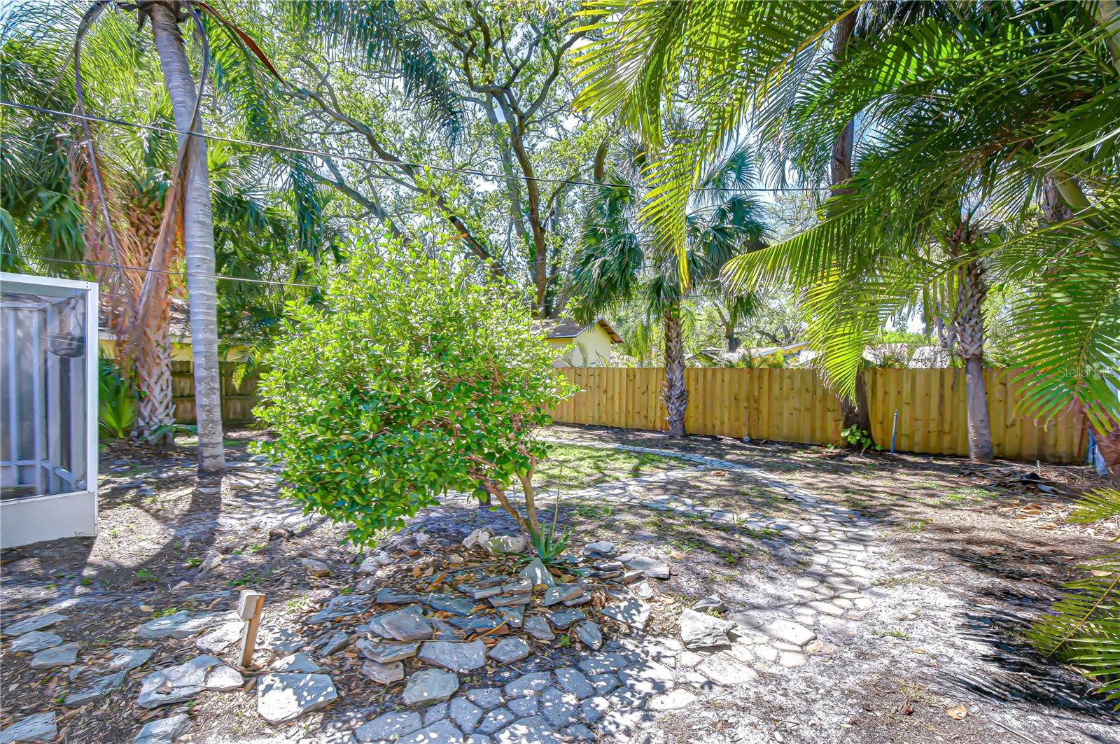 Image 28 of 54 For 4309 Renellie Drive