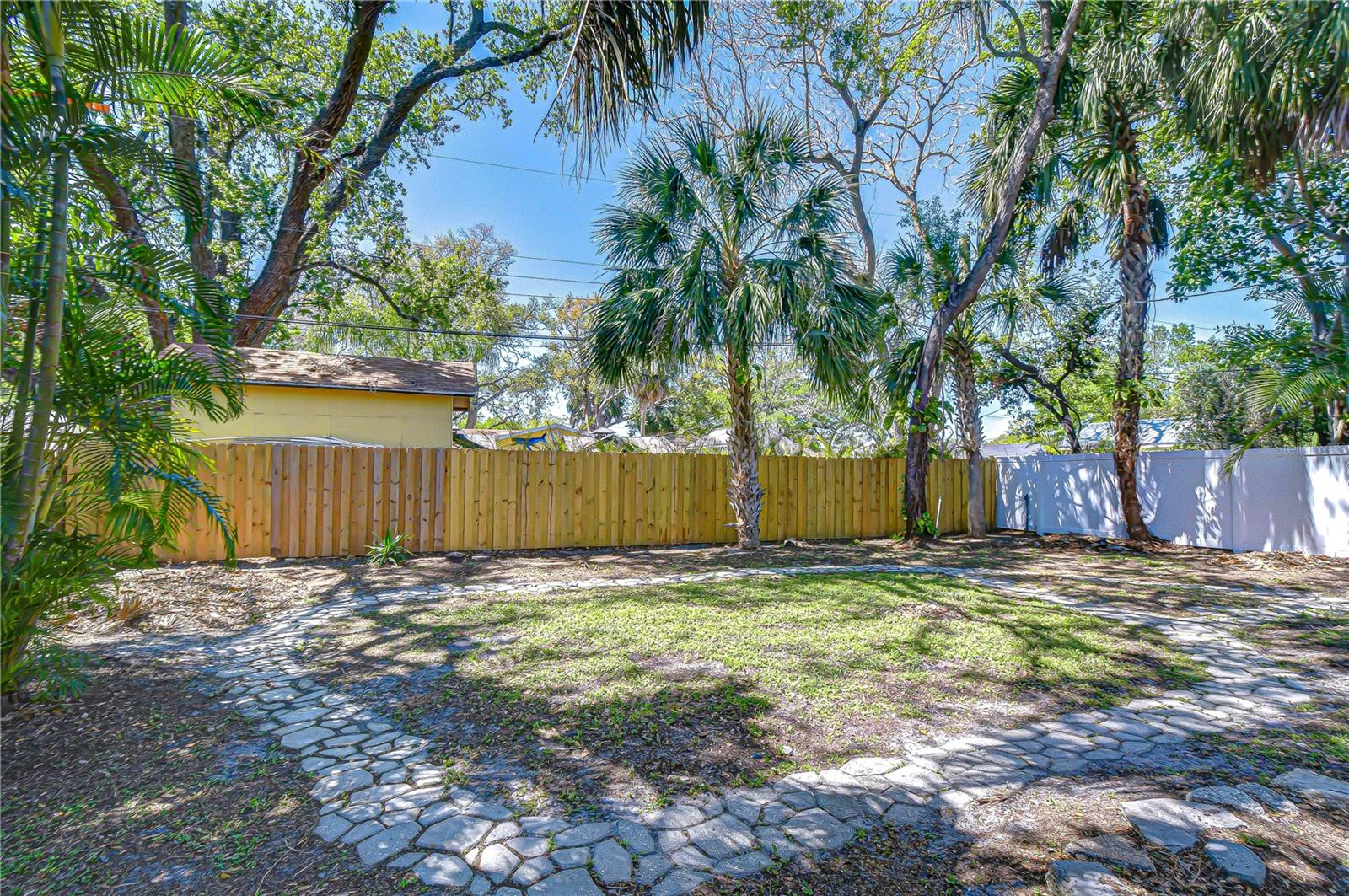 Image 38 of 54 For 4309 Renellie Drive