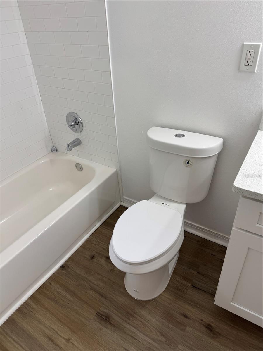 Image 12 of 14 For 2016 Clifton Street B