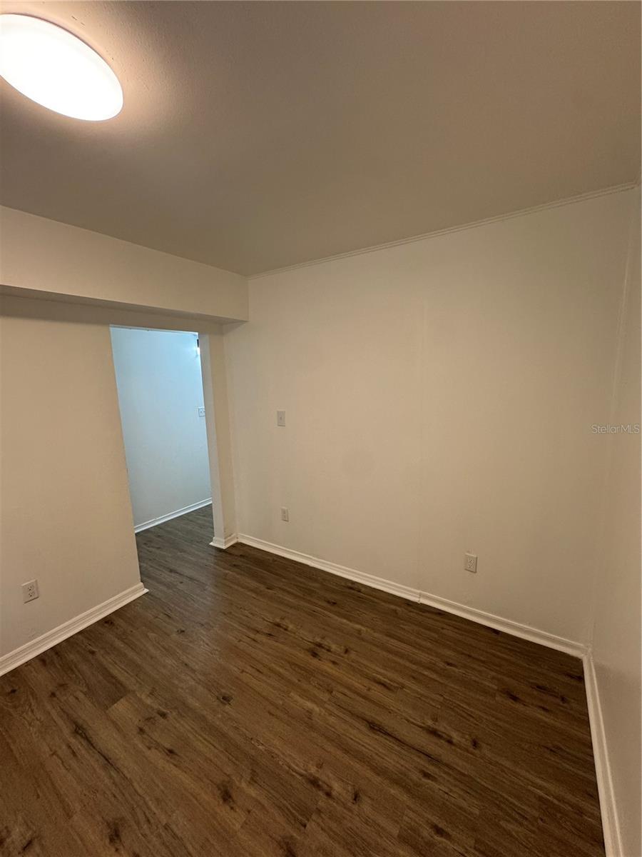 Image 6 of 14 For 2016 Clifton Street B