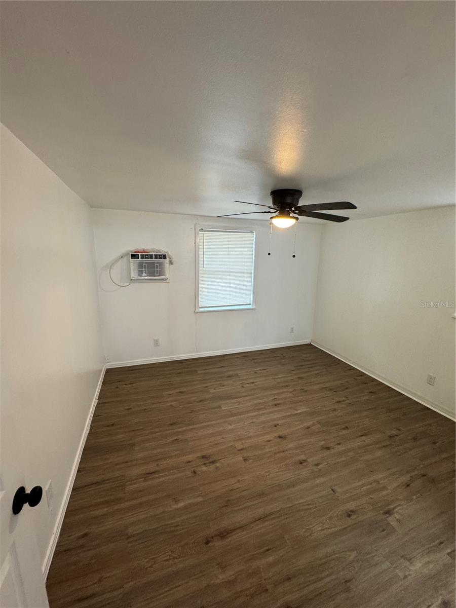 Image 8 of 14 For 2016 Clifton Street B