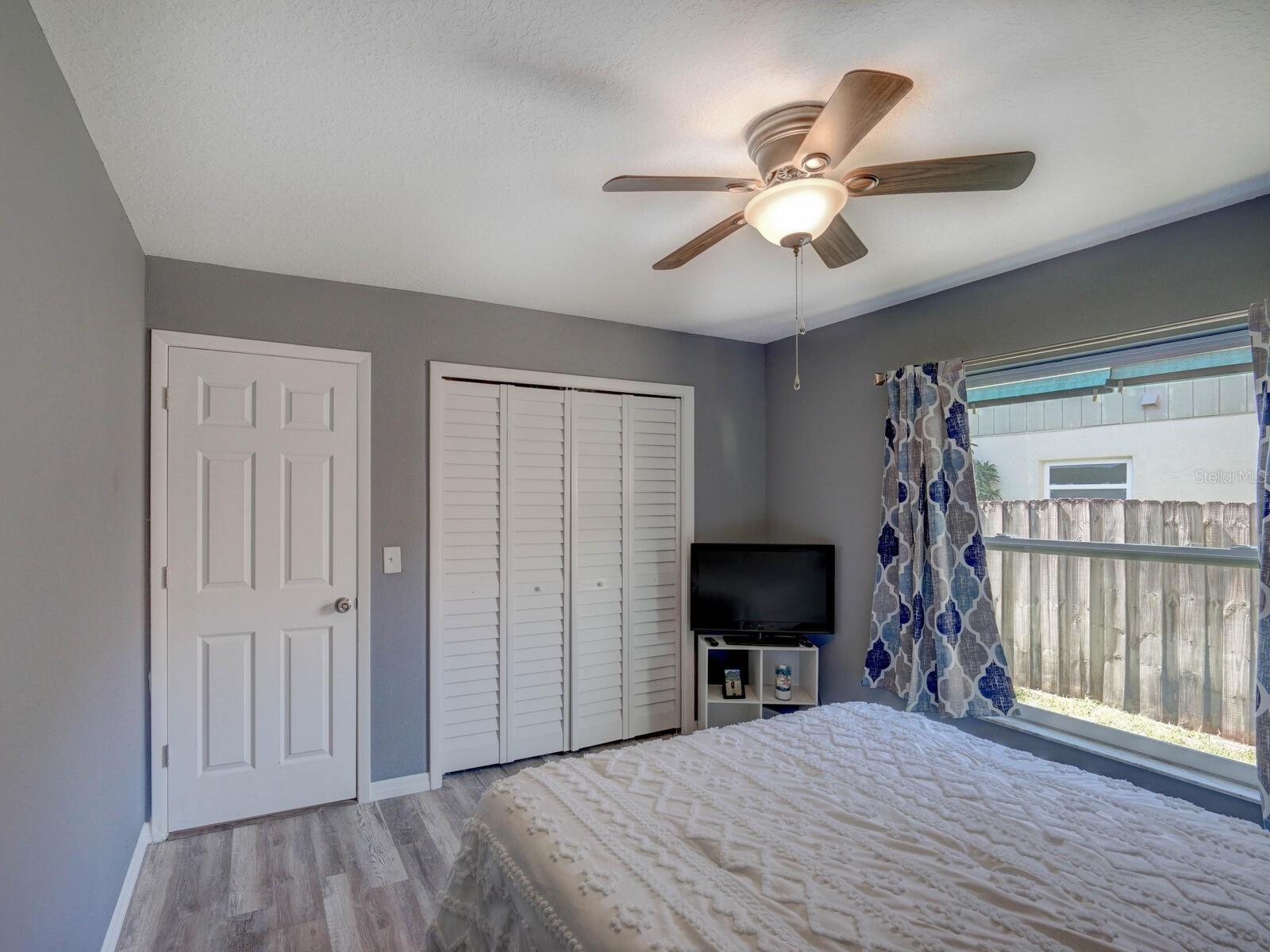 Image 29 of 42 For 2988 Pinewood Run