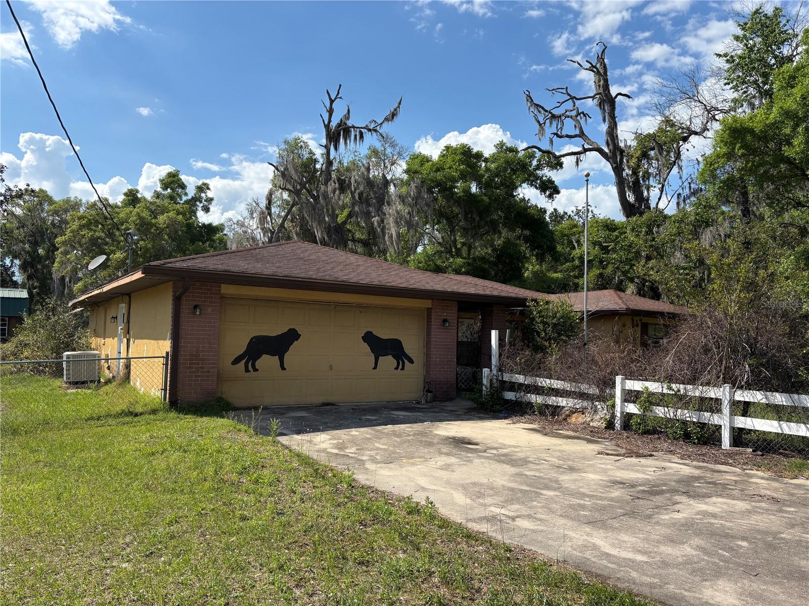 Image 17 of 19 For 2600 Bucknell Terrace