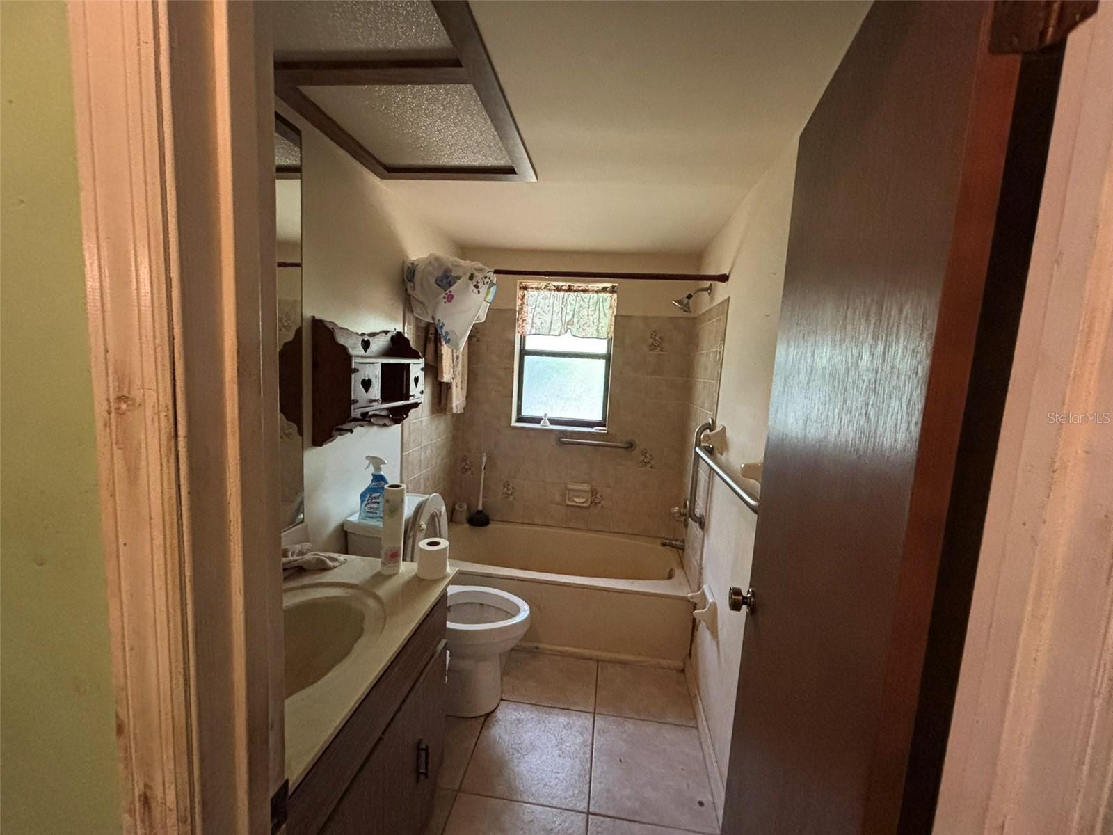 Image 9 of 19 For 2600 Bucknell Terrace