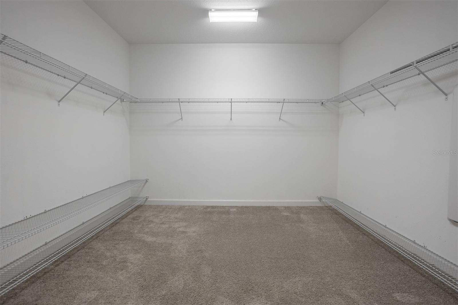 Image 17 of 54 For 11715 Navajo Sandstone Street