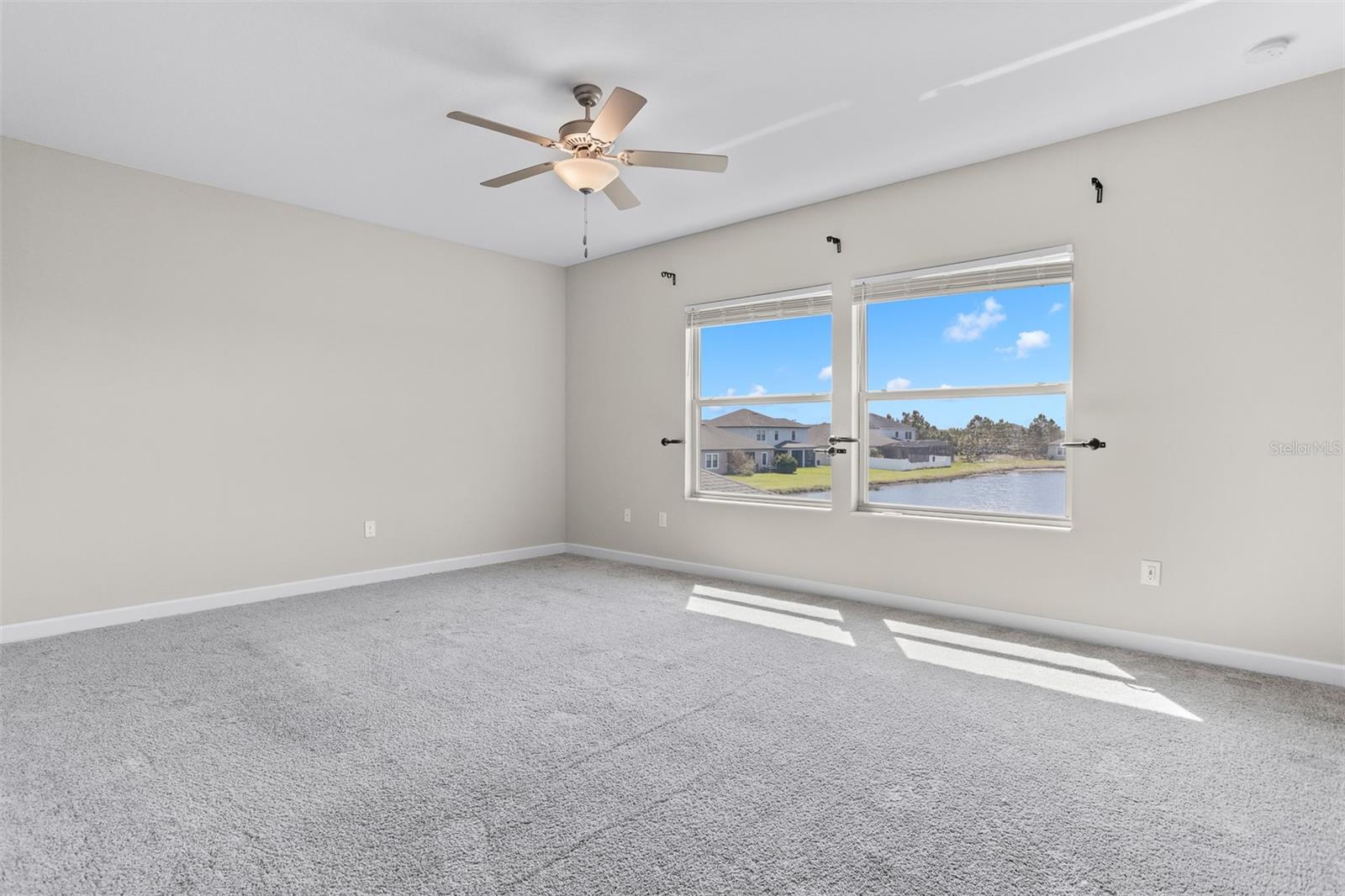 Image 33 of 54 For 11715 Navajo Sandstone Street