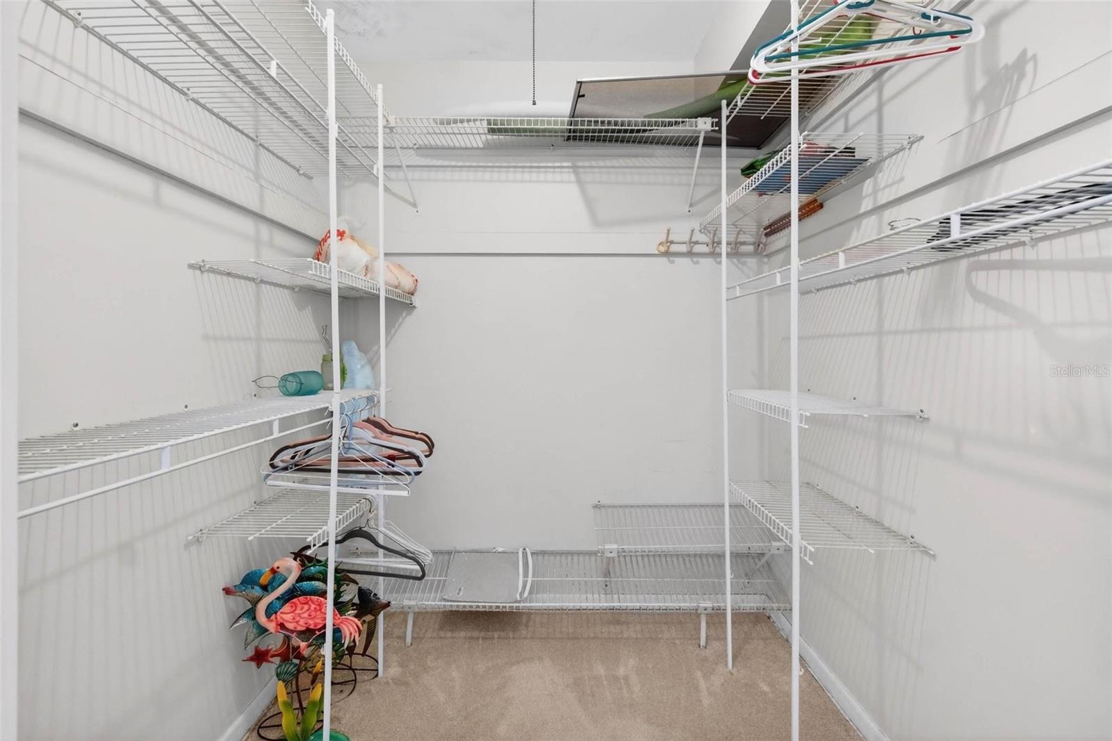 Image 26 of 43 For 10100 Commodore Drive