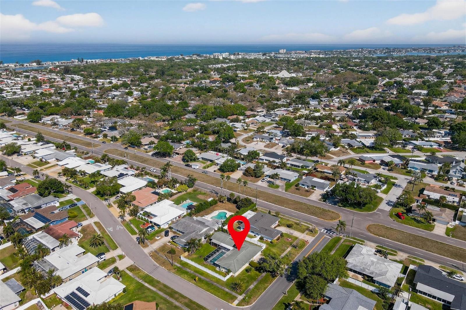 Image 41 of 43 For 10100 Commodore Drive