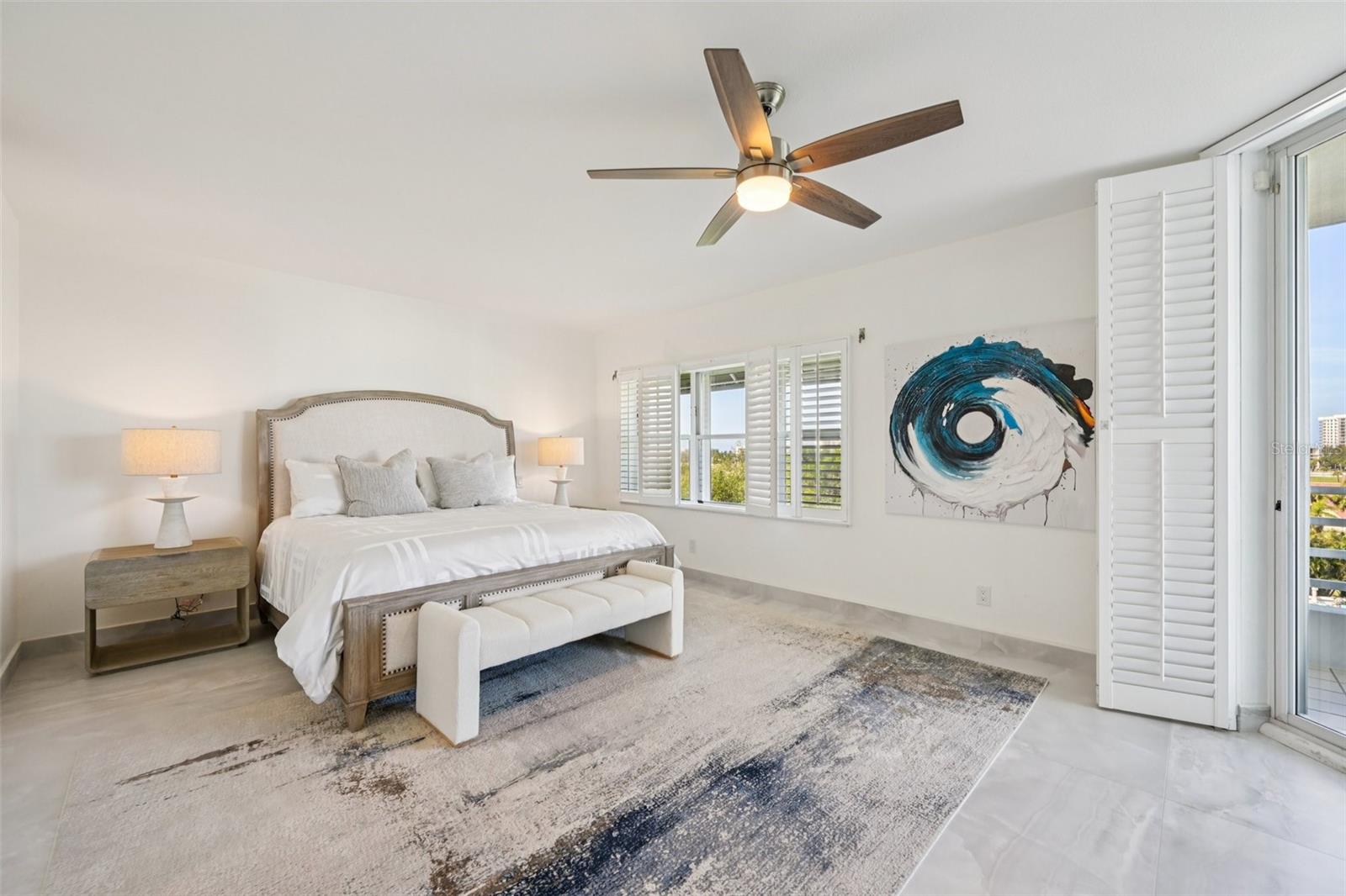 Image 17 of 46 For 2450 Harbourside Drive 244