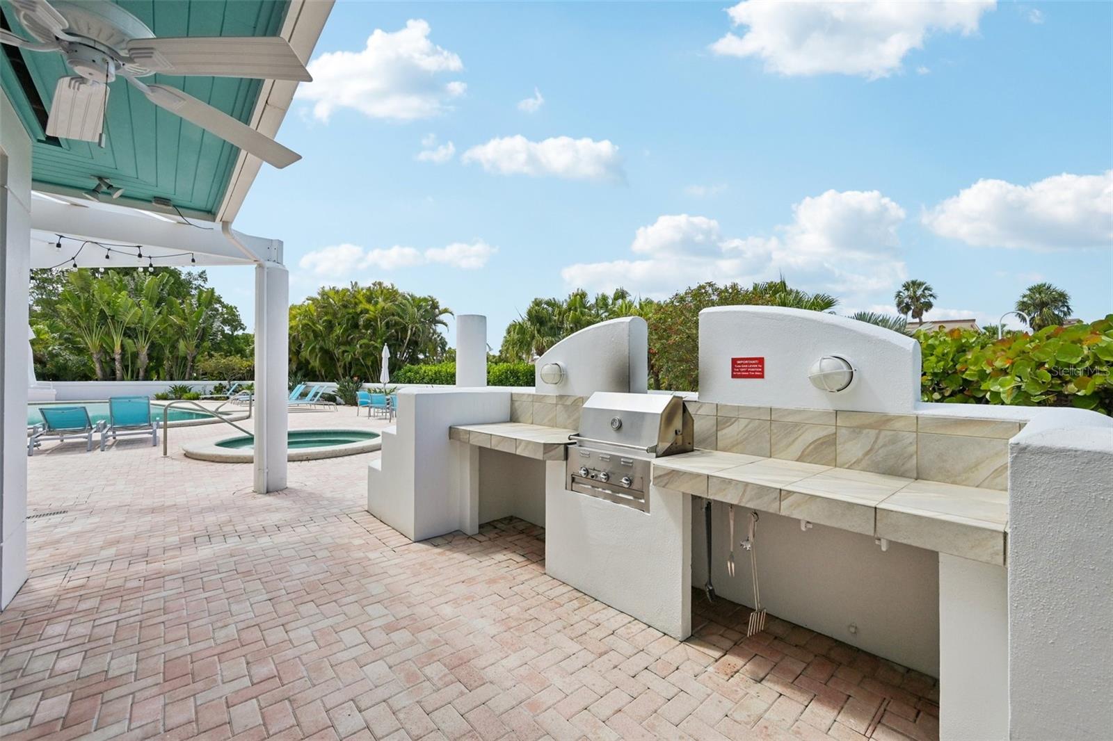 Image 39 of 46 For 2450 Harbourside Drive 244