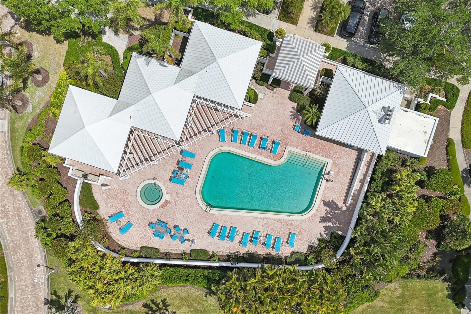 Image 41 of 46 For 2450 Harbourside Drive 244