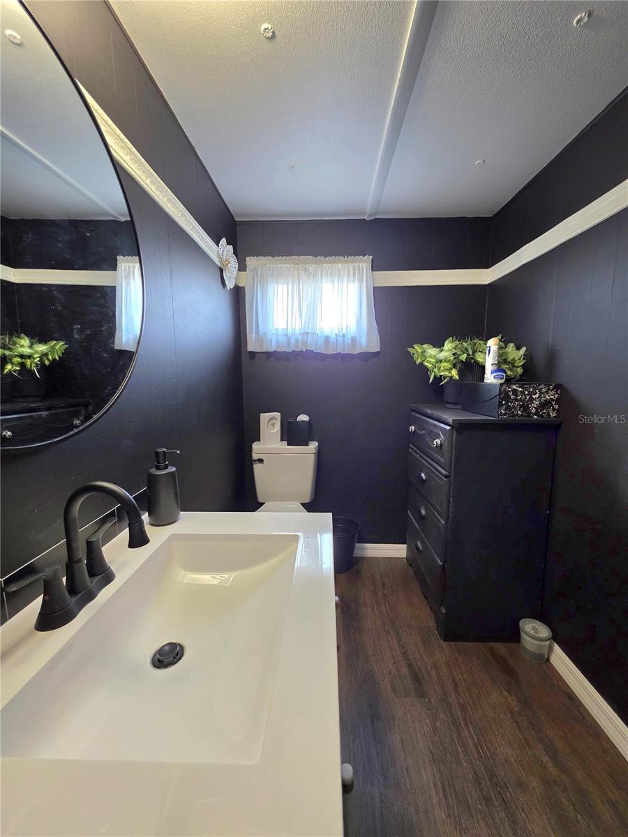 Image 30 of 62 For 37135 Sandra Avenue