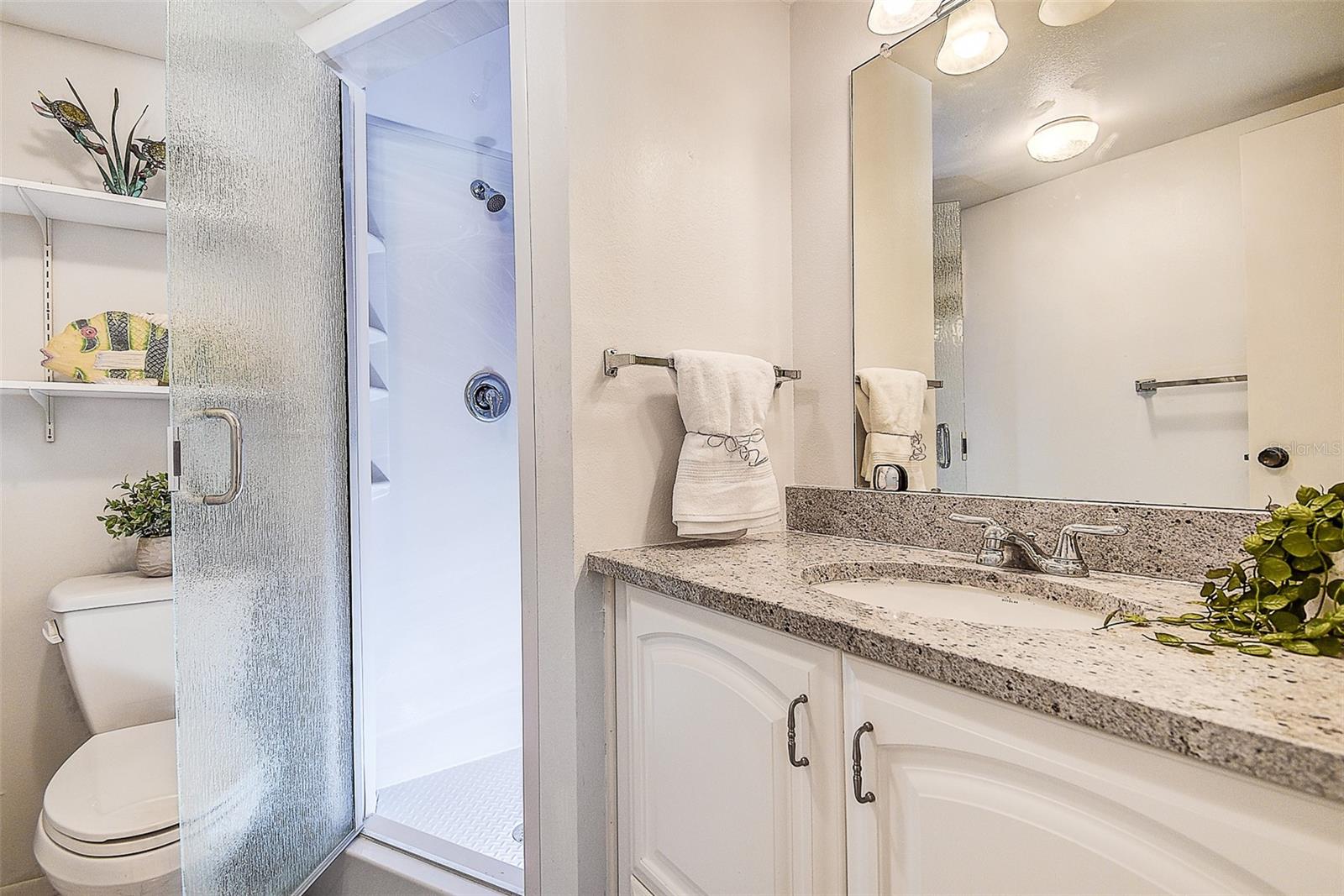 Image 18 of 45 For 12300 Vonn Road 7203
