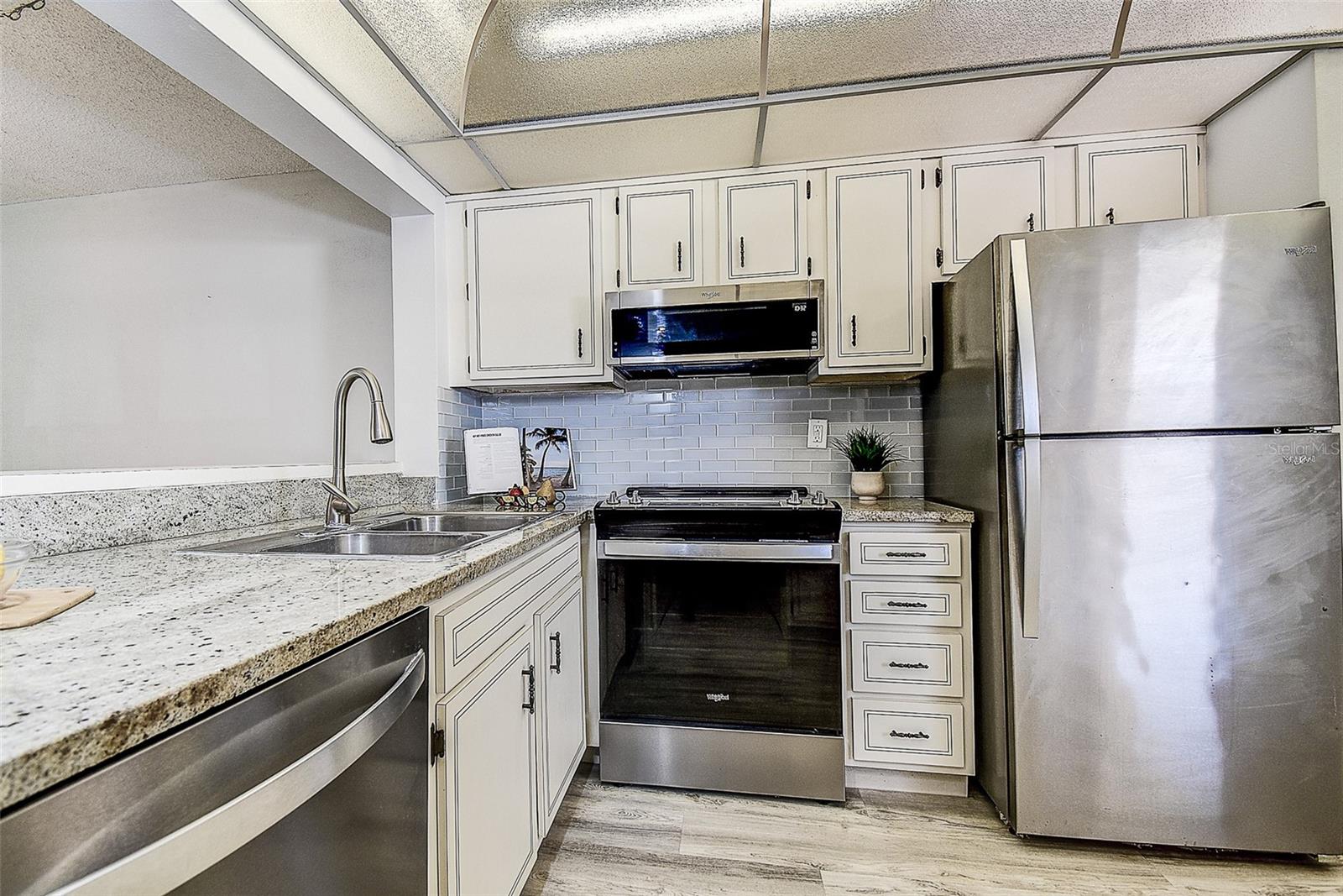 Image 4 of 45 For 12300 Vonn Road 7203