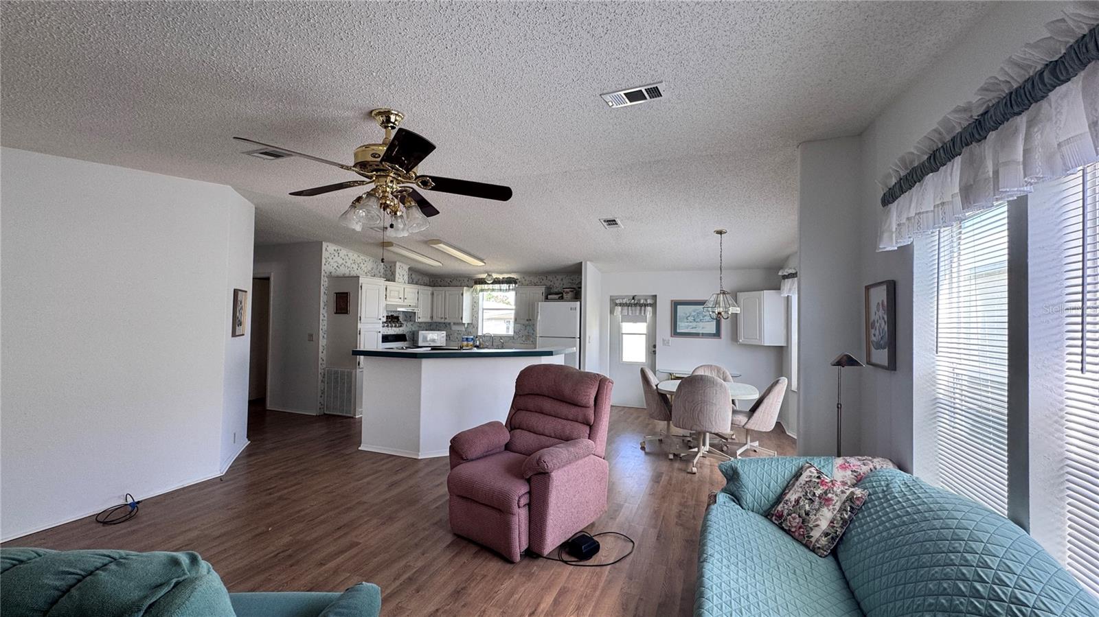 Image 5 of 26 For 236 Ramsgate Way