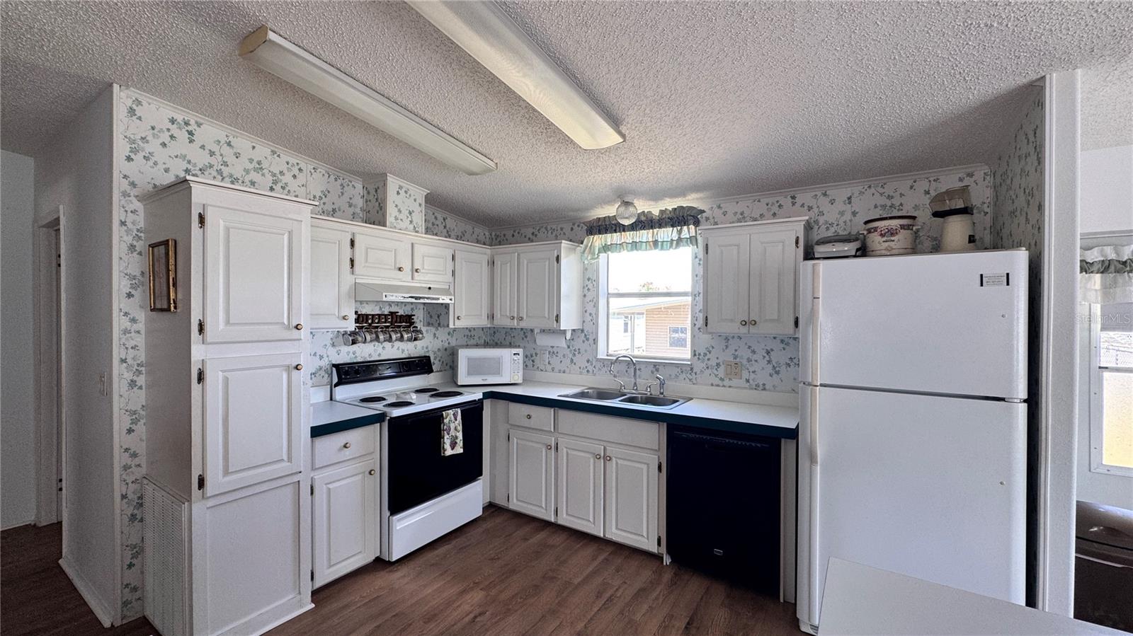 Image 6 of 26 For 236 Ramsgate Way