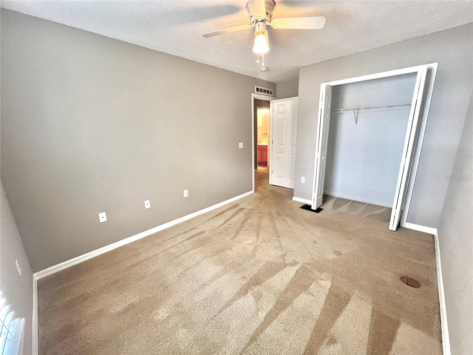 Image 17 of 26 For 4679 Ashburn Square Drive