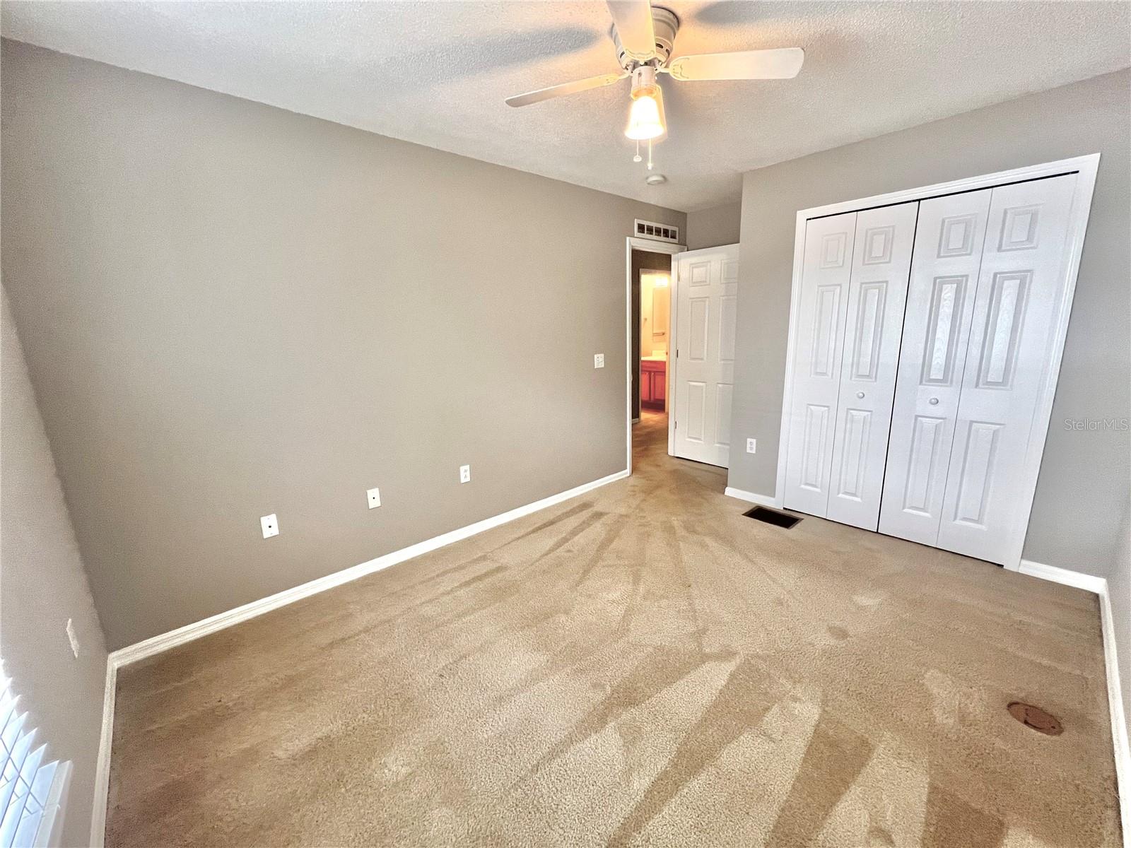 Image 18 of 26 For 4679 Ashburn Square Drive