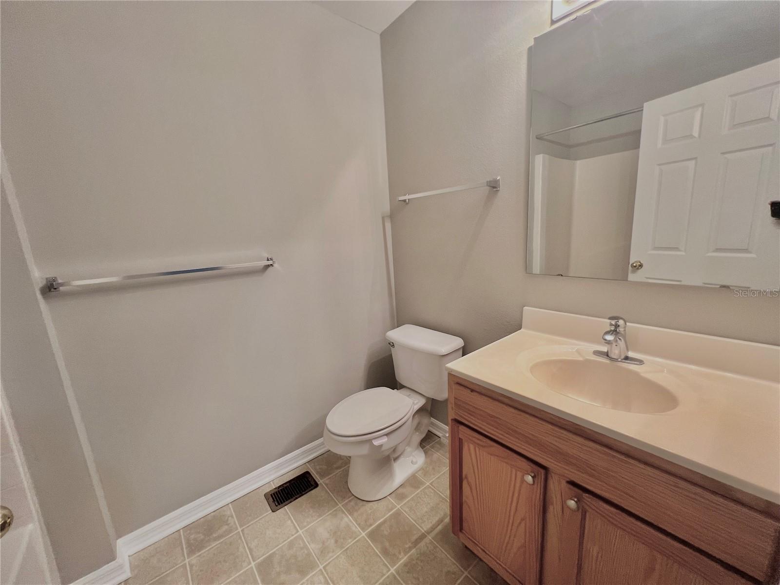 Image 19 of 26 For 4679 Ashburn Square Drive