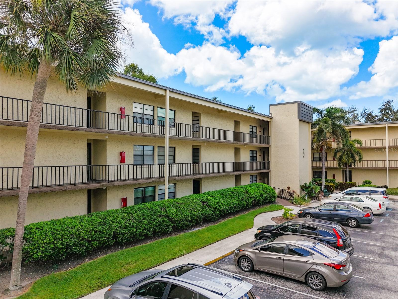 Image 26 of 40 For 14130 Rosemary Lane 3215