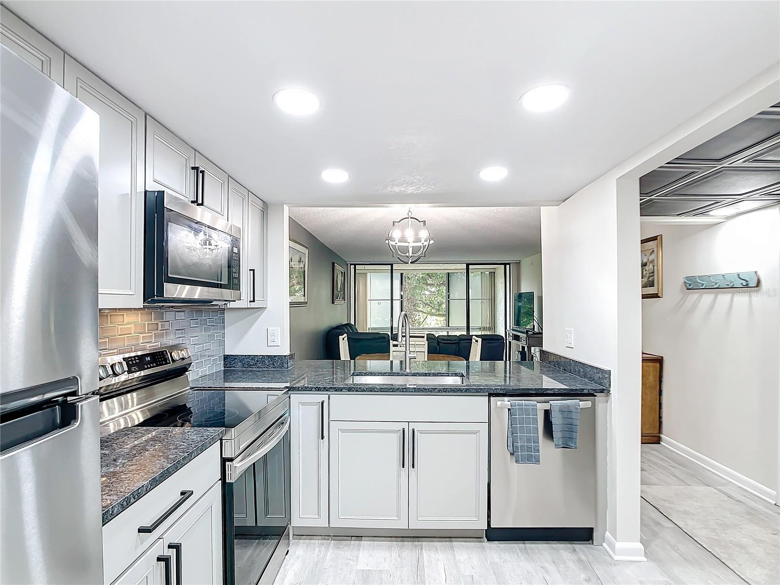 Image 34 of 40 For 14130 Rosemary Lane 3215