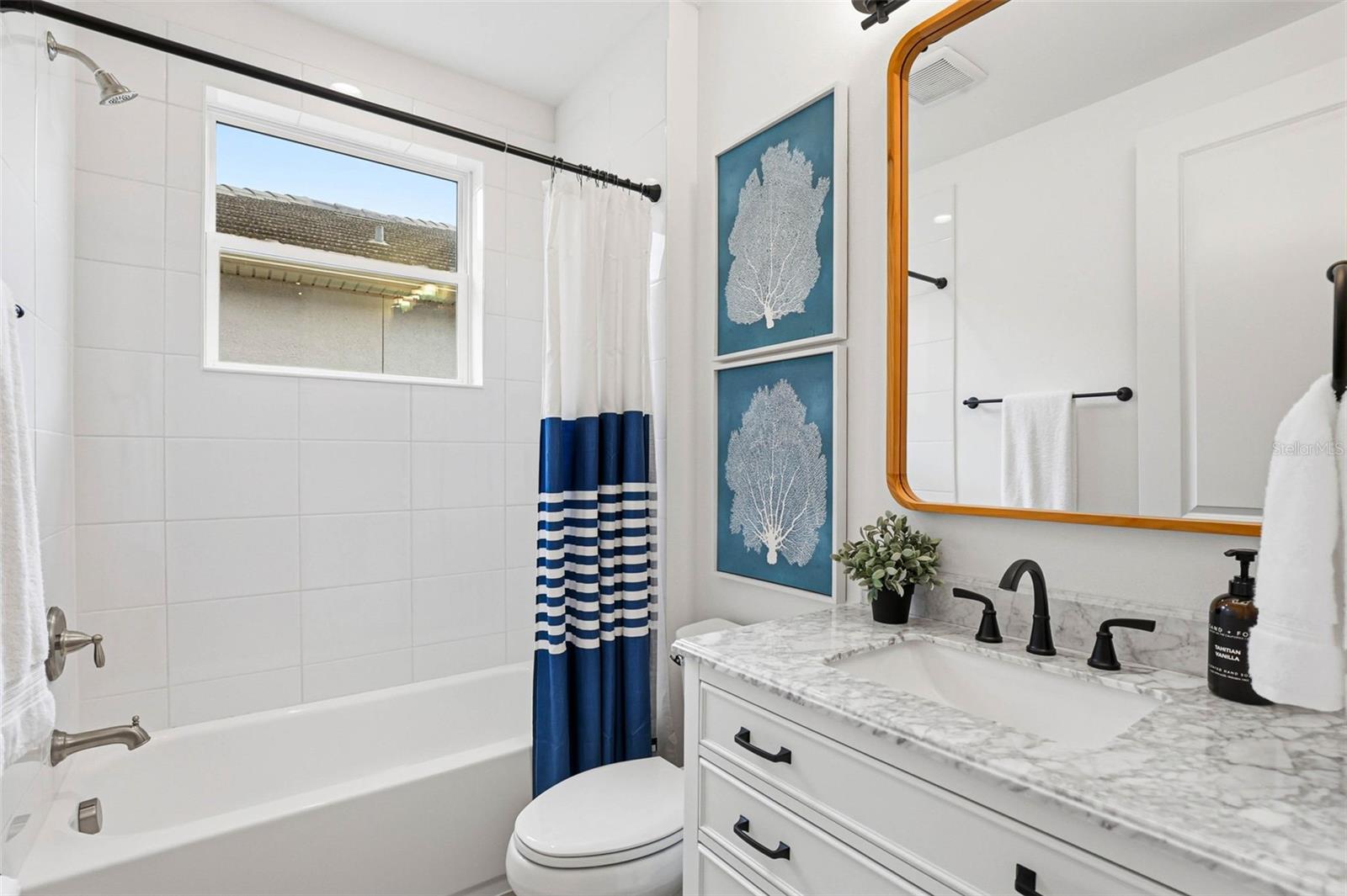 Image 63 of 88 For 32490 Tree Of Life Avenue