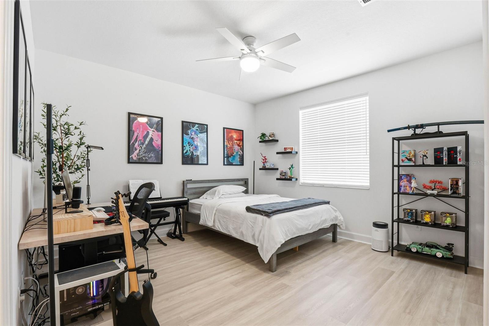 Image 66 of 88 For 32490 Tree Of Life Avenue