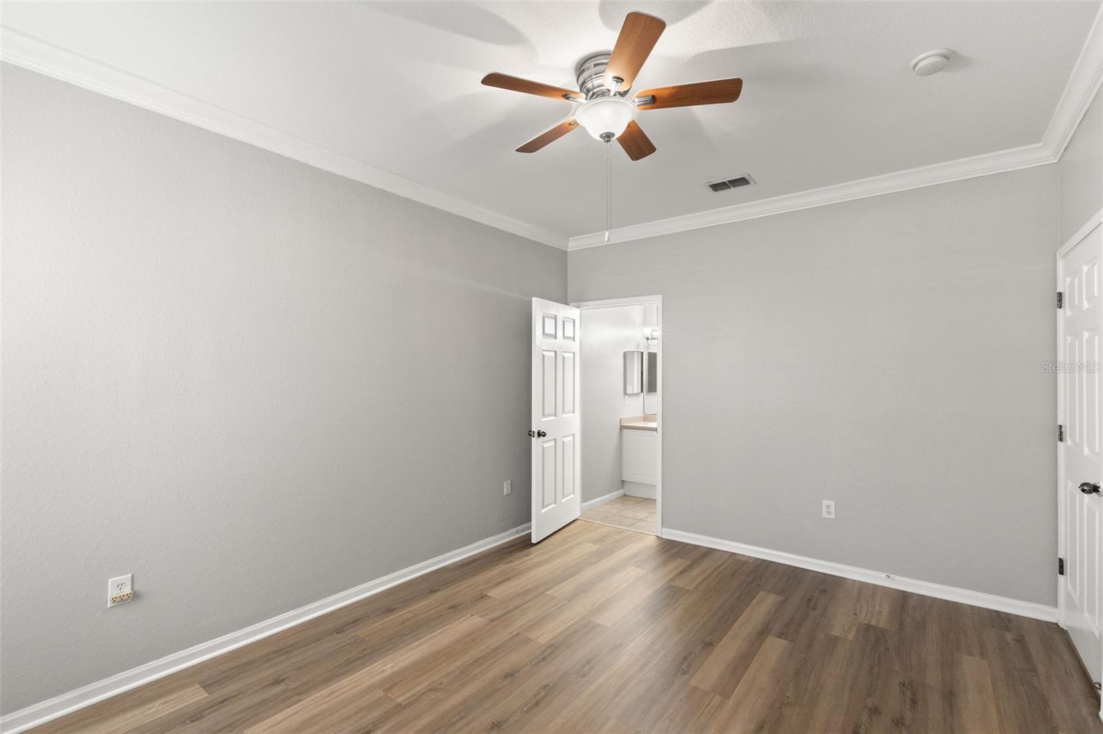 Image 25 of 38 For 2200 Tuscany Trace 15