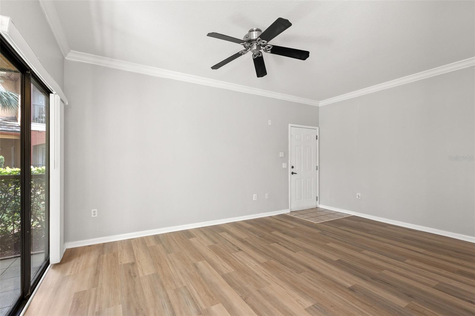 Image 7 of 38 For 2200 Tuscany Trace 15